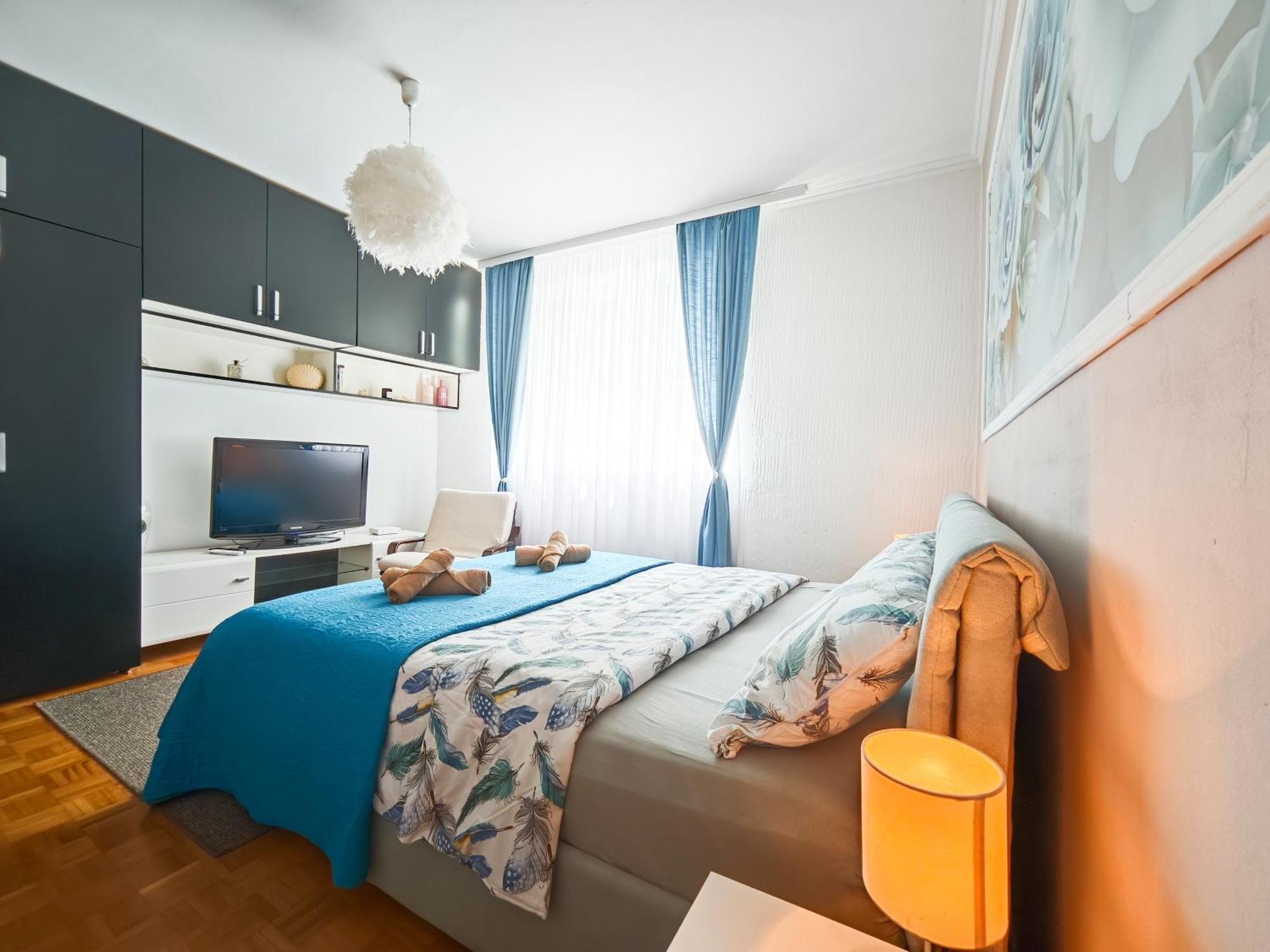 Apartman Julija Donji Milanovac Exterior photo